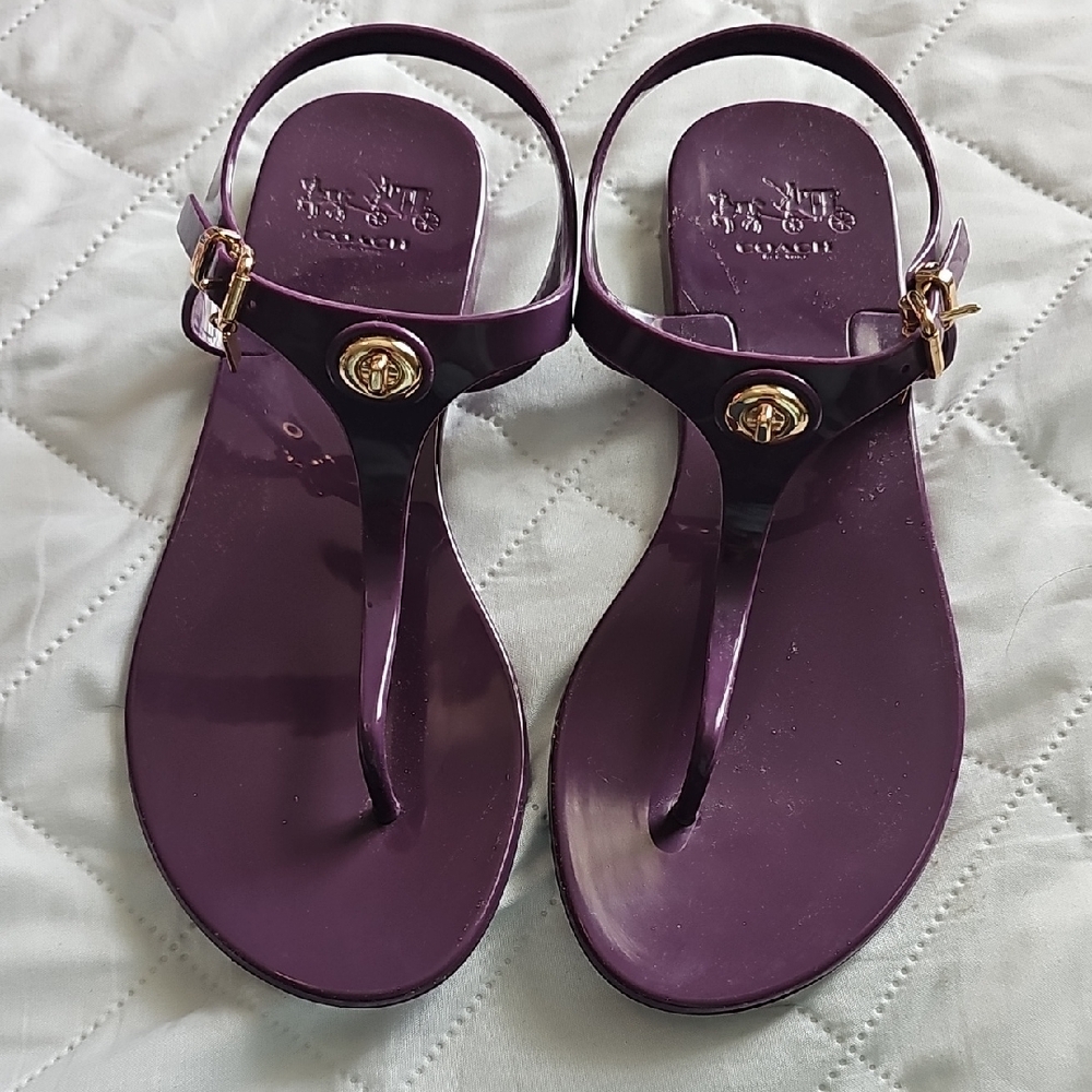 NWOT COACH Stylish Purple Women's Sandals Size 5B - Picture 1 of 4